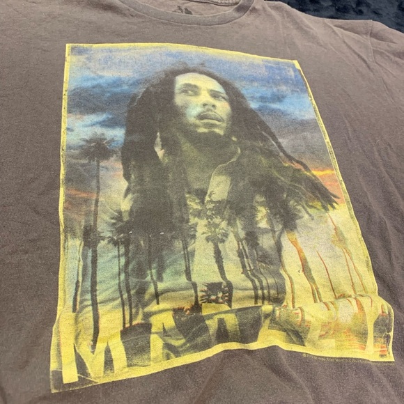 💙 Bob Marley Graphic Tee by Zion Rootswear - Size L - Picture 3 of 5